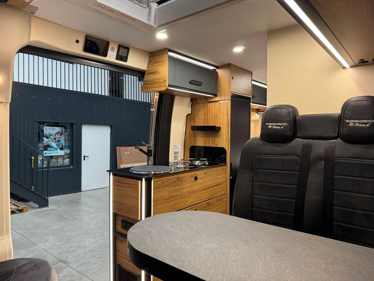 كرفان فان Karmann DEXTER 580 / MODELL 2026 / CONCEPT PLUS-PAKET: صور 17 كرفان فان Karmann DEXTER 580 / MODELL 2026 / CONCEPT PLUS-PAKET: صور 17