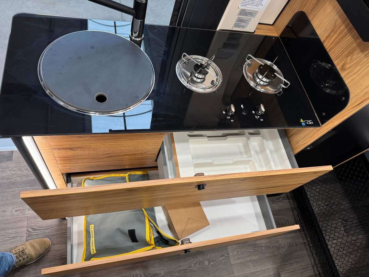 كرفان فان Karmann DEXTER 580 / MODELL 2026 / CONCEPT PLUS-PAKET: صور 20 كرفان فان Karmann DEXTER 580 / MODELL 2026 / CONCEPT PLUS-PAKET: صور 20