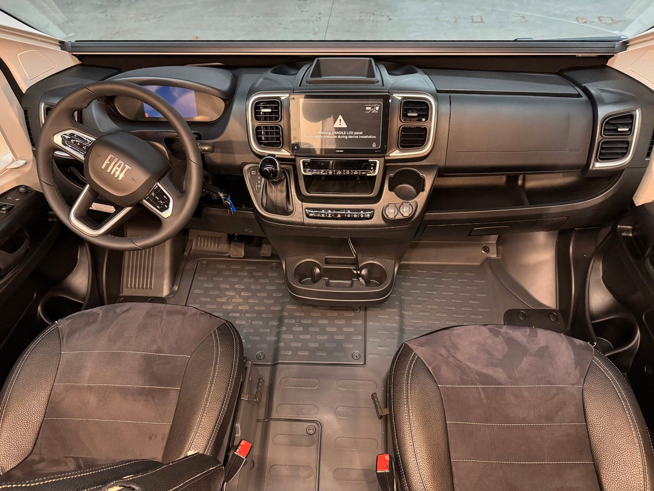 كرفان فان Karmann DEXTER 580 / MODELL 2026 / CONCEPT PLUS-PAKET: صور 13 كرفان فان Karmann DEXTER 580 / MODELL 2026 / CONCEPT PLUS-PAKET: صور 13