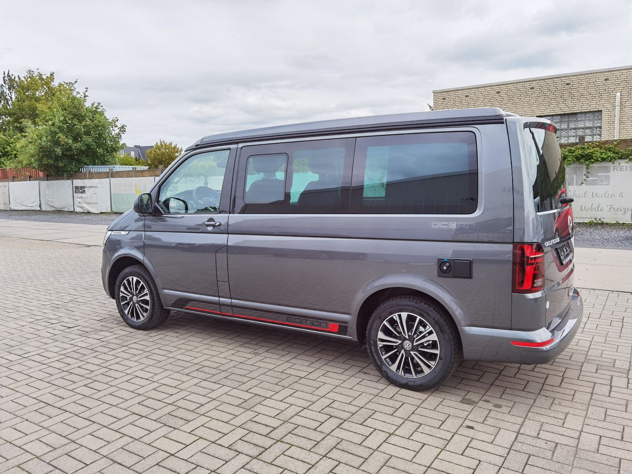 Volkswagen T6.1 CALIFORNIA OCEAN EDITION / DSG / NAVI / ACC - كرفان فان: صور 5 Volkswagen T6.1 CALIFORNIA OCEAN EDITION / DSG / NAVI / ACC - كرفان فان: صور 5