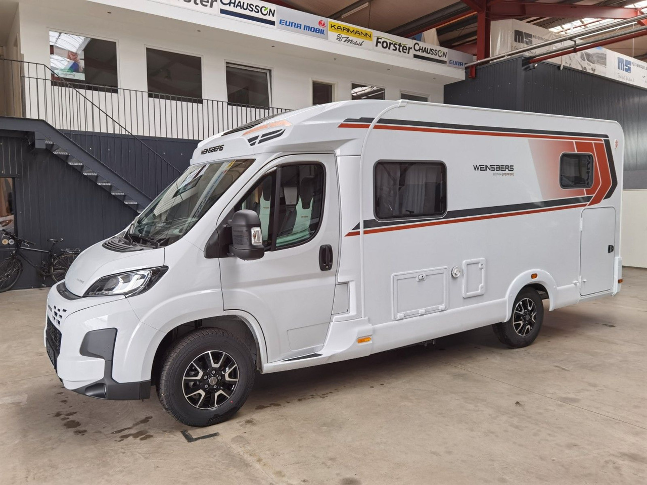 موتر هوم شبه متكامل Weinsberg CARACOMPACT 600 MEG PEPPER / MODELL 2026: صور 6