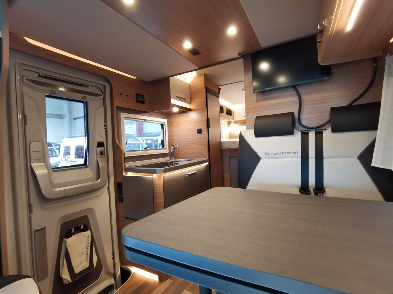 جديد موتر هوم شبه متكامل Weinsberg CARACOMPACT SUITE 640 MEG PEPPER / - MODELL 2025 Weinsberg CARACOMPACT SUITE 640 MEG PEPPER / - MODELL 2025: صور 13