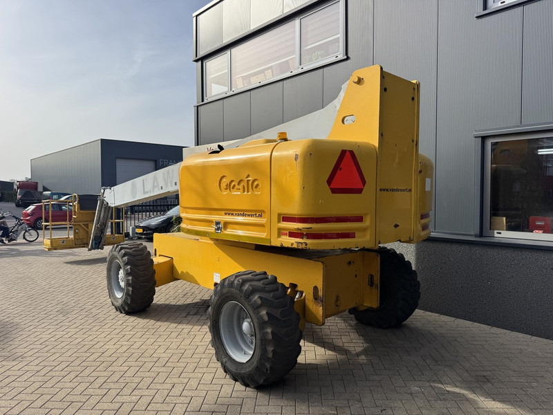 Genie S-65 DEUTZ DIESEL 1998 boomlift 21.81 Meter Werkhoogte - رافعات سلة تلسكوبية: صور 3 Genie S-65 DEUTZ DIESEL 1998 boomlift 21.81 Meter Werkhoogte - رافعات سلة تلسكوبية: صور 3