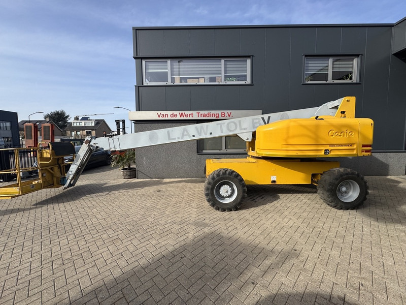 Genie S-65 DEUTZ DIESEL 1998 boomlift 21.81 Meter Werkhoogte - رافعات سلة تلسكوبية: صور 1 Genie S-65 DEUTZ DIESEL 1998 boomlift 21.81 Meter Werkhoogte - رافعات سلة تلسكوبية: صور 1