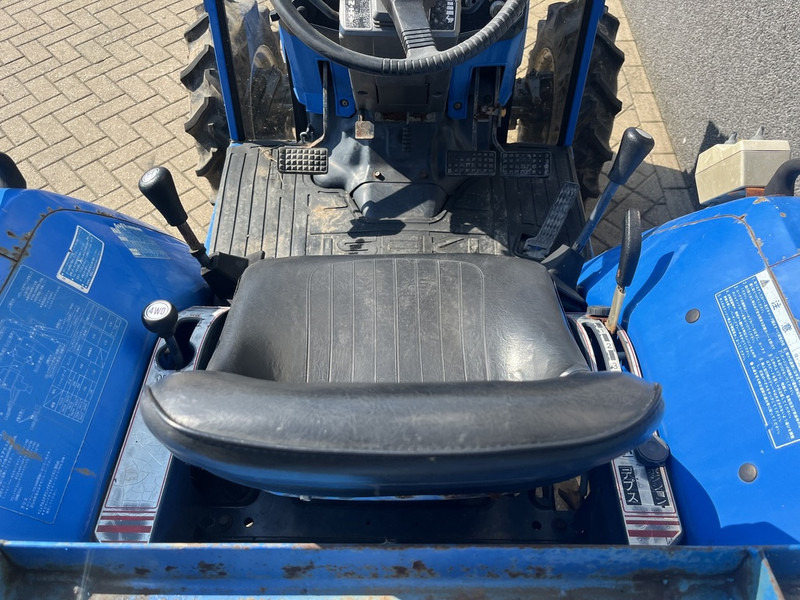جرار صغير Iseki TA 275 F: صور 10