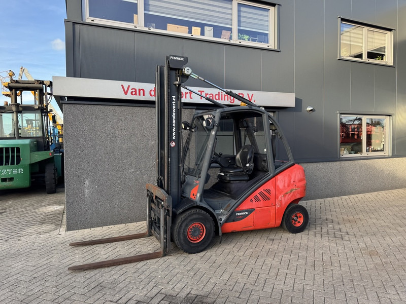Linde H30D-02 Duplo 450 Sideshift / Vorkversteller VW Diesel 2014 - رافعة شوكية ديزل: صور 2 Linde H30D-02 Duplo 450 Sideshift / Vorkversteller VW Diesel 2014 - رافعة شوكية ديزل: صور 2