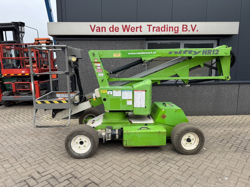 Niftylift HR12NDE Knikarmhoogwerker / Arbeitsbuhne HYBRIDE Kubota diesel 4x2 2016 - رافعات سلة مفصلية: صور 1 Niftylift HR12NDE Knikarmhoogwerker / Arbeitsbuhne HYBRIDE Kubota diesel 4x2 2016 - رافعات سلة مفصلية: صور 1