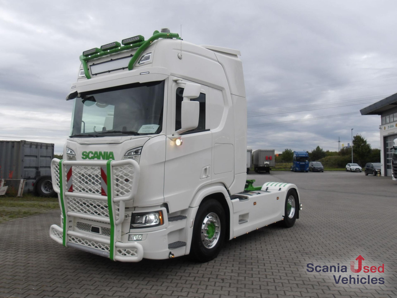 SCANIA R 500 A4x2NB / 2 kreis Hydr / Vollluft / Navi - شاحنة جرار: صور 1 SCANIA R 500 A4x2NB / 2 kreis Hydr / Vollluft / Navi - شاحنة جرار: صور 1