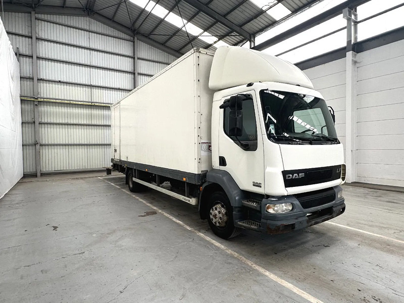 بصندوق مغلق شاحنة DAF LF 55.220 AE45 LAMMES/LAMMES - BLATT / BLATT: صور 7