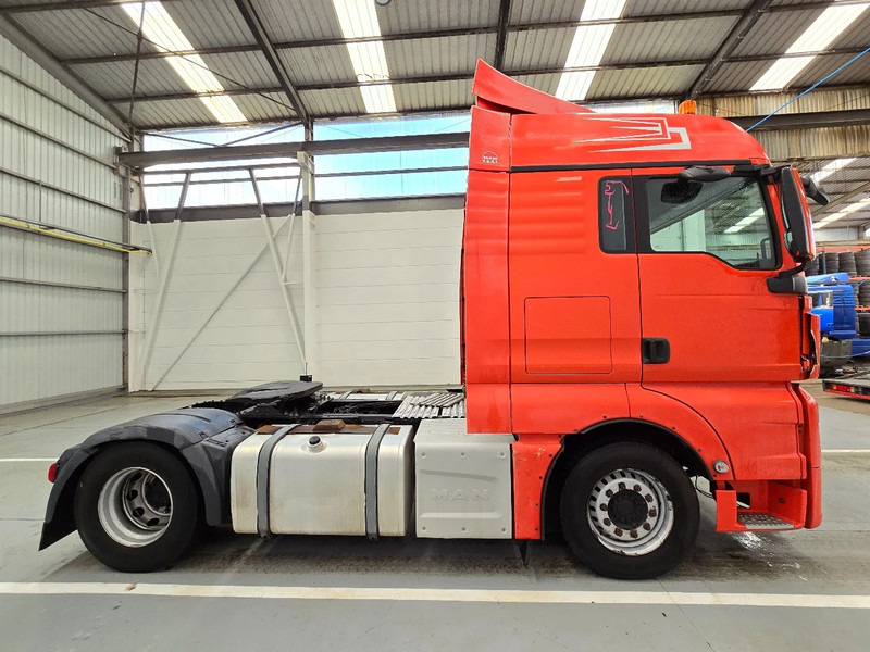 MAN TGX 18.440 XLX / AIRCO / EURO 6 - شاحنة جرار: صور 4 MAN TGX 18.440 XLX / AIRCO / EURO 6 - شاحنة جرار: صور 4