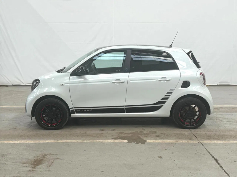 Smart Forfour ONE EQ / 100% ELECTRIC / BRABUS ALLOY WHEELS /EDITION ONE - سيارة: صور 2 Smart Forfour ONE EQ / 100% ELECTRIC / BRABUS ALLOY WHEELS /EDITION ONE - سيارة: صور 2