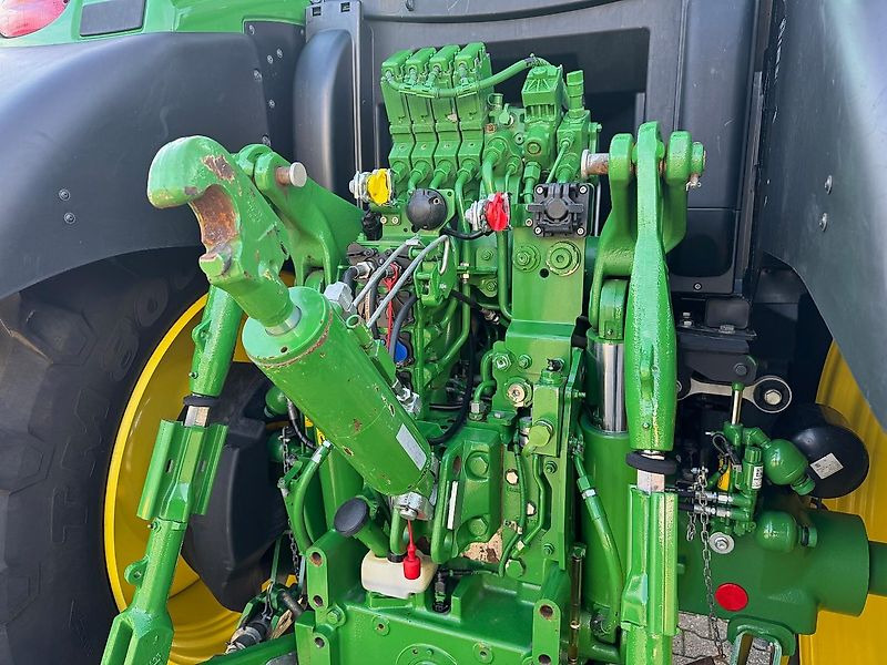 John Deere 6R195 AP 50KM COMMAND-PRO 2023 FH+FA!!! - جرار: صور 4 John Deere 6R195 AP 50KM COMMAND-PRO 2023 FH+FA!!! - جرار: صور 4