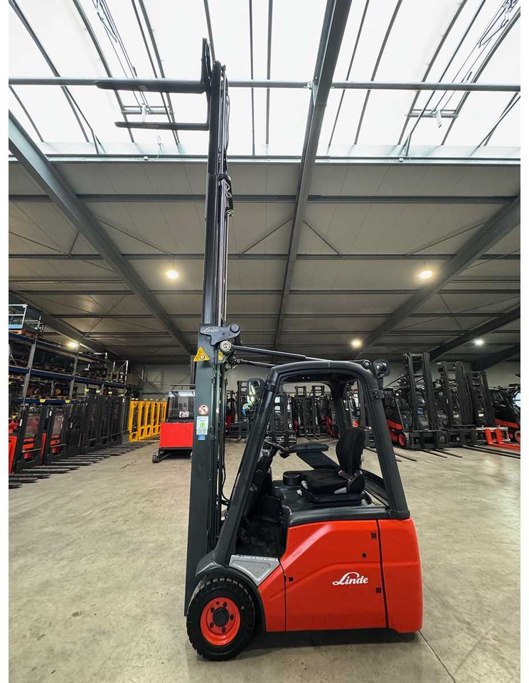 12/2015 SERVICE + UVV 12/2026 LINDE E16C TRIPLEX 522CM ELECTRIC FORKLIFT 7,420 HOURS - رافعة شوكية: صور 5 12/2015 SERVICE + UVV 12/2026 LINDE E16C TRIPLEX 522CM ELECTRIC FORKLIFT 7,420 HOURS - رافعة شوكية: صور 5