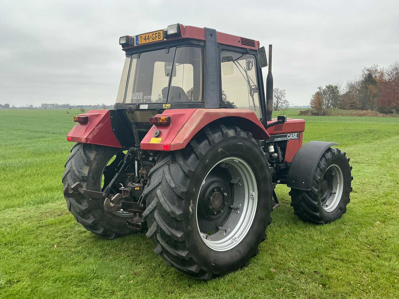 1986 CASE INTERNATIONAL 1056 AXL ALL-WHEEL DRIVE FARM TRACTOR - جرار: صور 5 1986 CASE INTERNATIONAL 1056 AXL ALL-WHEEL DRIVE FARM TRACTOR - جرار: صور 5