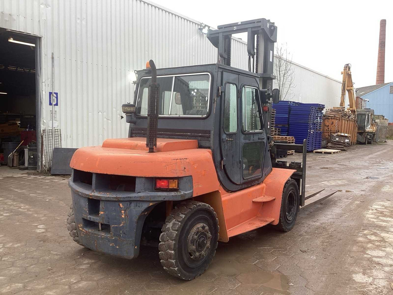 1997 CLARCK SF 60 D FORKLIFT - رافعة شوكية: صور 3 1997 CLARCK SF 60 D FORKLIFT - رافعة شوكية: صور 3