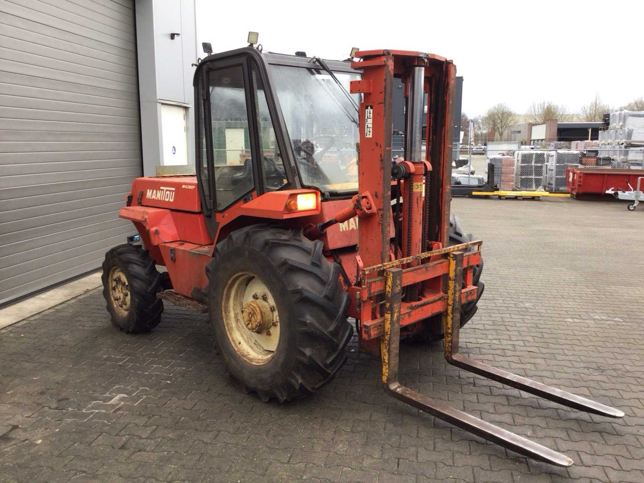 1997 MANITOU M426CP ROUGH TERRAIN FORKLIFT - رافعة شوكية: صور 2 1997 MANITOU M426CP ROUGH TERRAIN FORKLIFT - رافعة شوكية: صور 2