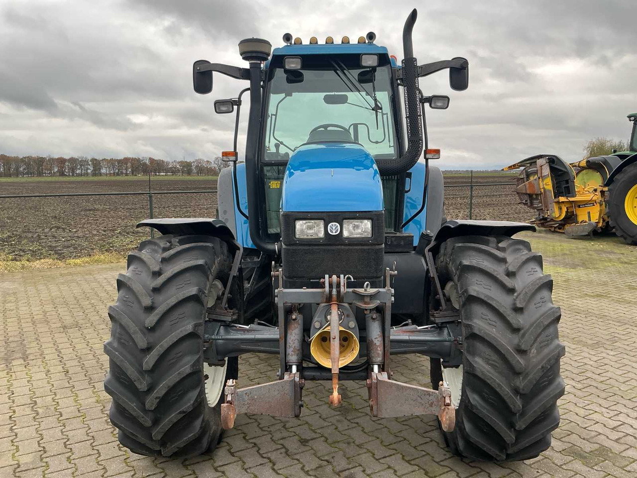 1998 NEW HOLLAND TS115 ALL-WHEEL DRIVE FARM TRACTOR - جرار: صور 2 1998 NEW HOLLAND TS115 ALL-WHEEL DRIVE FARM TRACTOR - جرار: صور 2