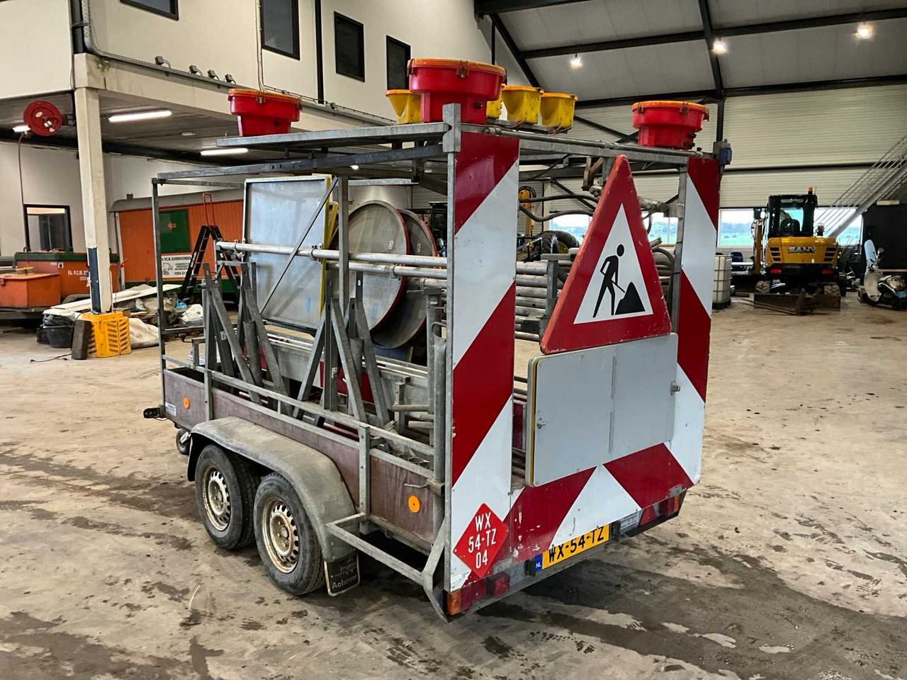 2000 ANSSEMS BS-2000 ARROW TRUCK TRAILER - مقطورة: صور 4 2000 ANSSEMS BS-2000 ARROW TRUCK TRAILER - مقطورة: صور 4