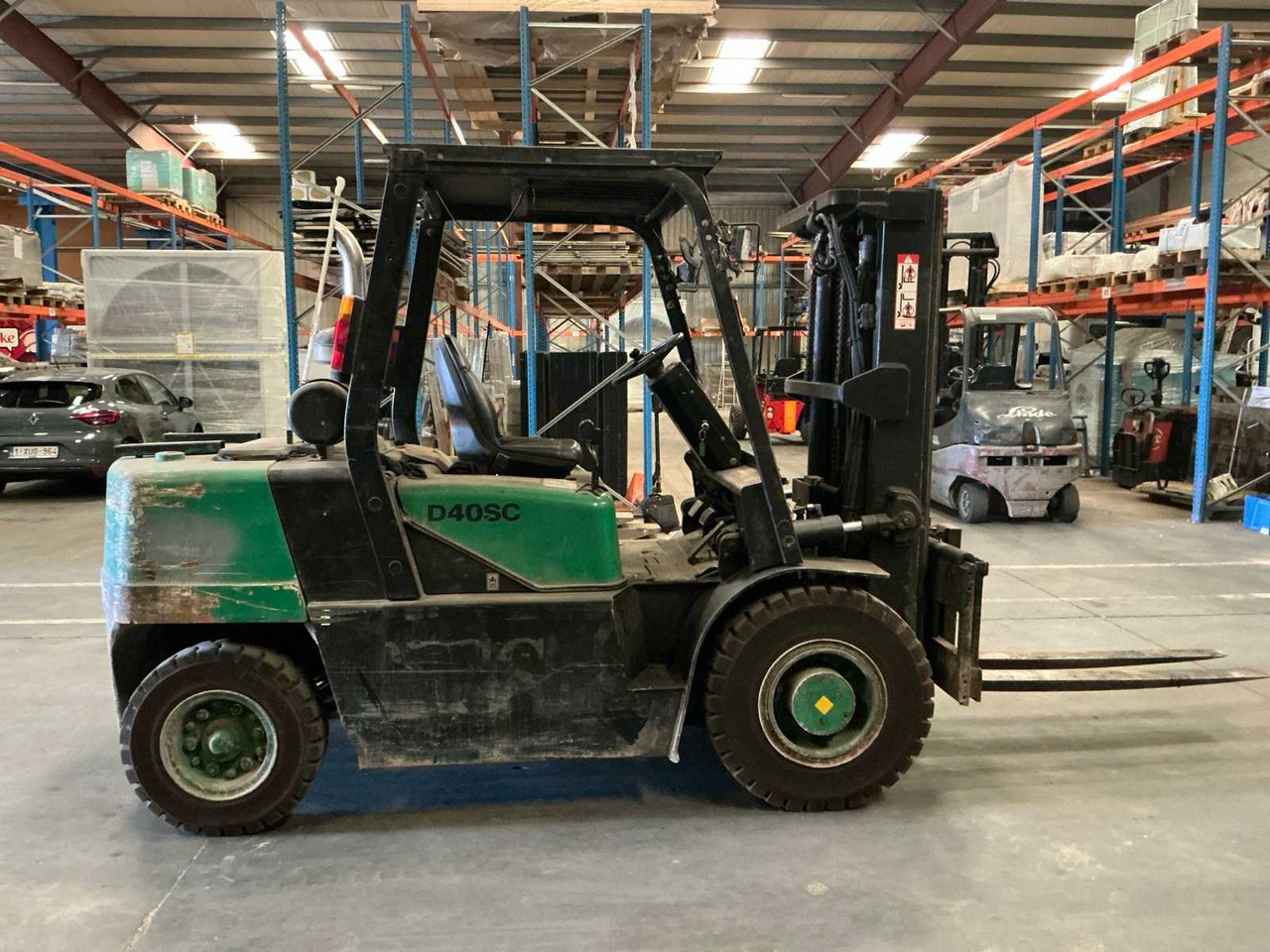 2001 DAEWOO D40SC-2 FORKLIFT - رافعة شوكية: صور 5 2001 DAEWOO D40SC-2 FORKLIFT - رافعة شوكية: صور 5