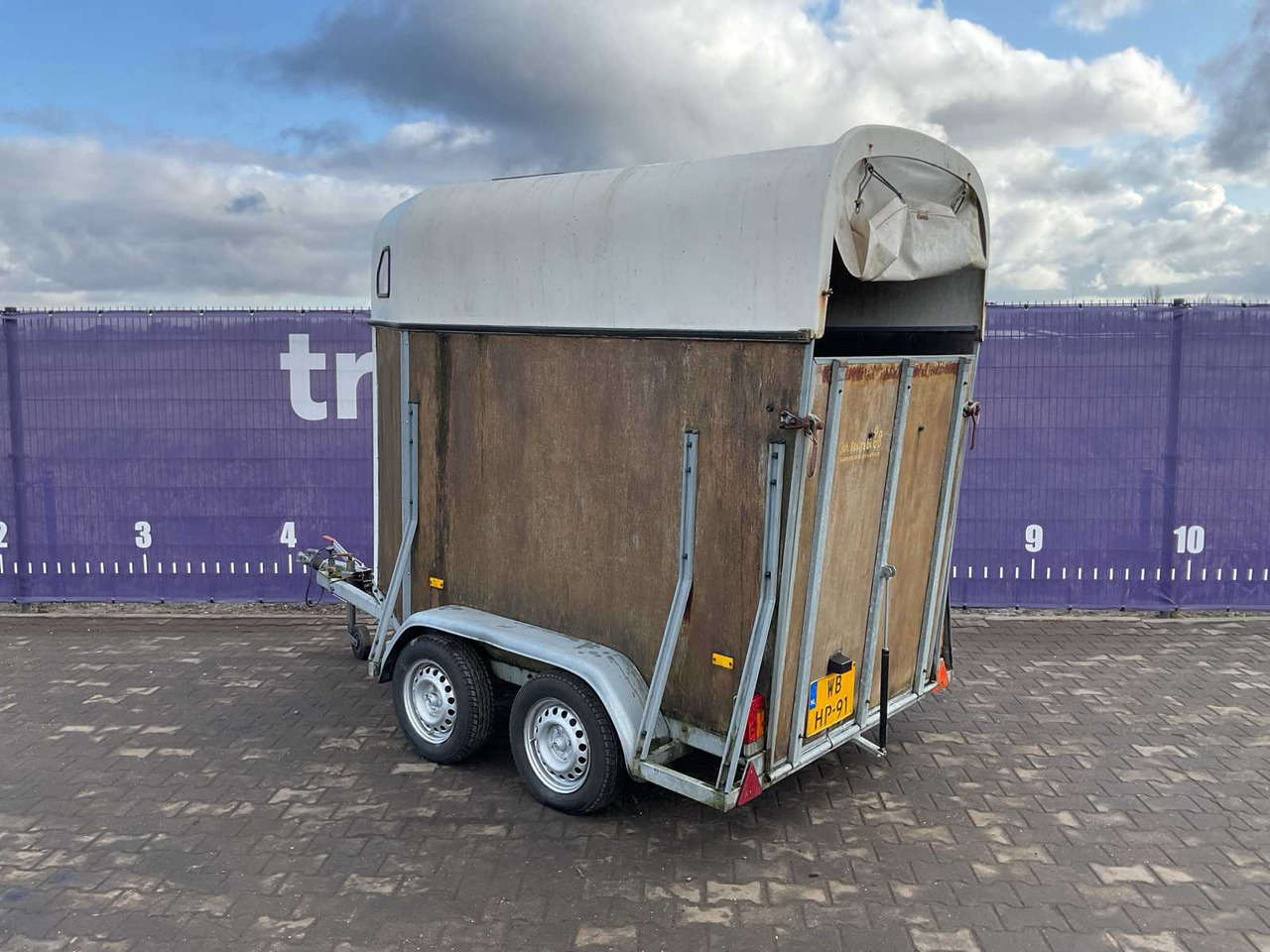 2001 - HOTRARIJS - VT - HORSE TRAILER - مقطورة: صور 4 2001 - HOTRARIJS - VT - HORSE TRAILER - مقطورة: صور 4