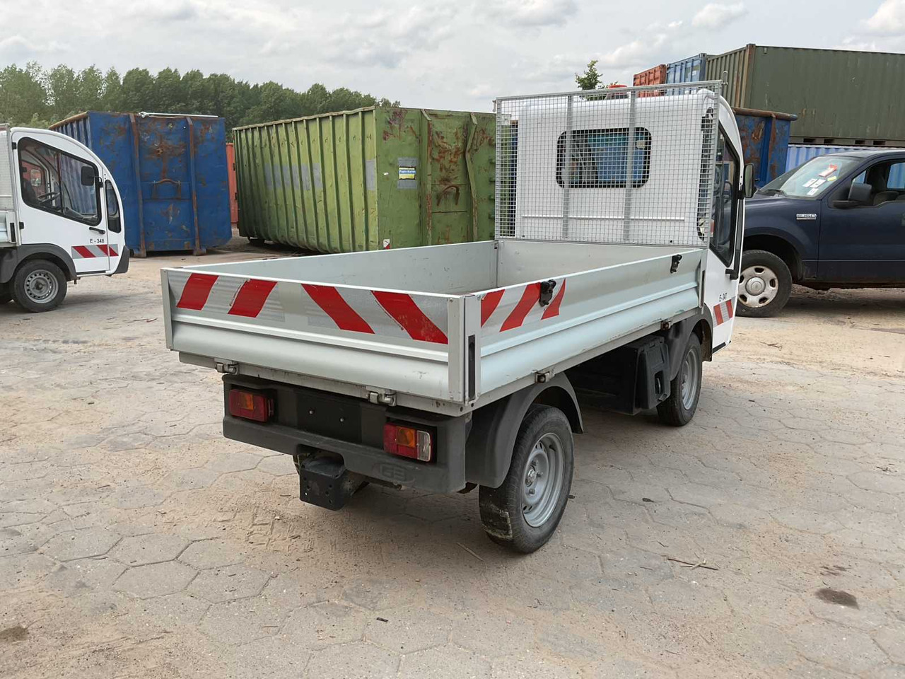 2002 GOUPIL COMMERCIAL VEHICLE - الشاحنات الصغيرة: صور 5 2002 GOUPIL COMMERCIAL VEHICLE - الشاحنات الصغيرة: صور 5