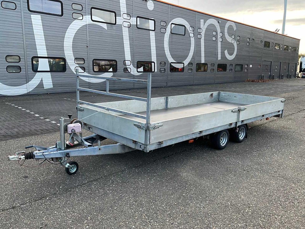 2002 HAPERT AL2000 PLATFORM TRAILER - مقطورة: صور 1 2002 HAPERT AL2000 PLATFORM TRAILER - مقطورة: صور 1