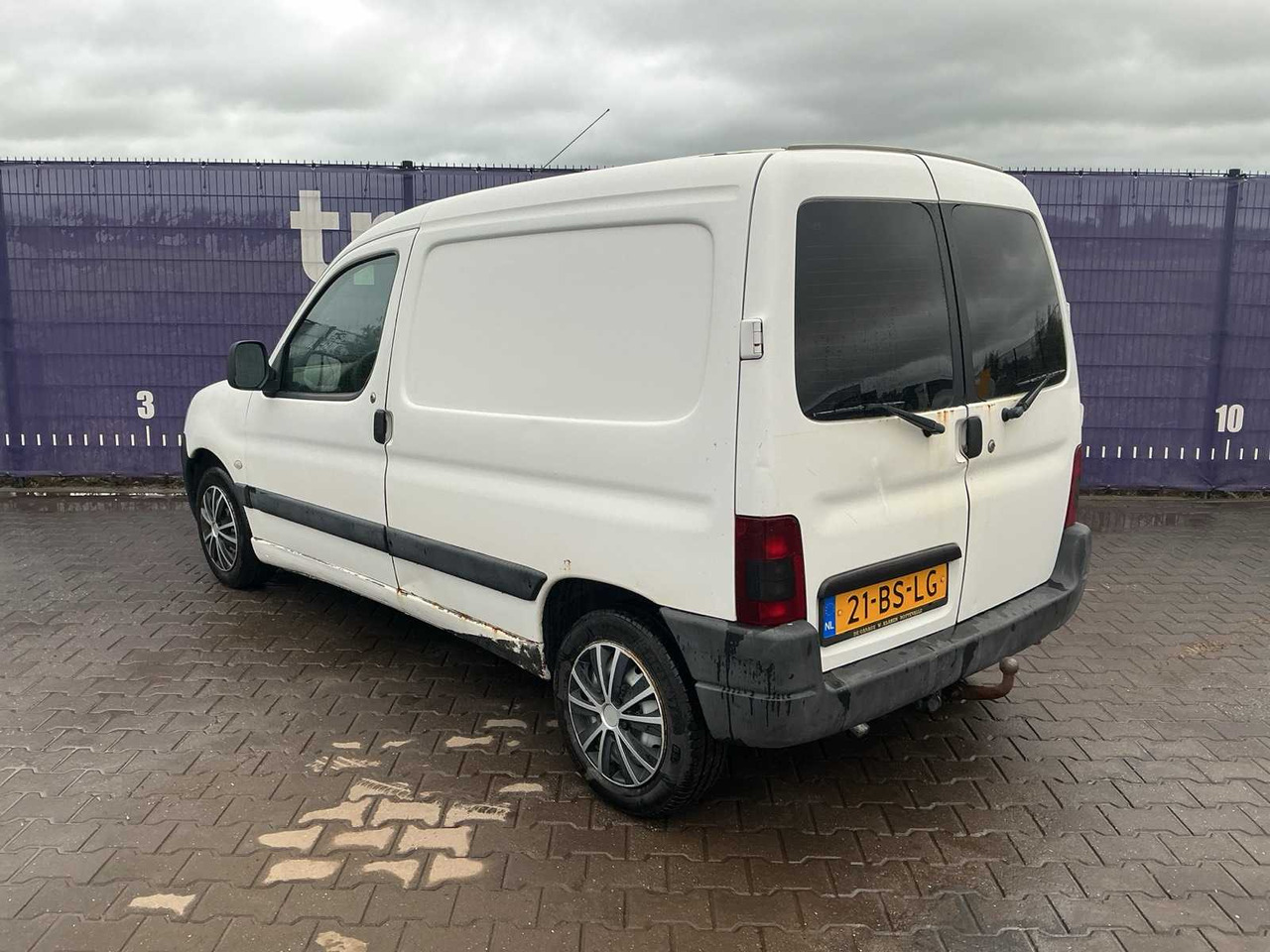 2005 - PEUGEOT - PARTNER - 170C 1.9 D AVANTAGE - COMMERCIAL VEHICLE - الشاحنات الصغيرة: صور 3 2005 - PEUGEOT - PARTNER - 170C 1.9 D AVANTAGE - COMMERCIAL VEHICLE - الشاحنات الصغيرة: صور 3