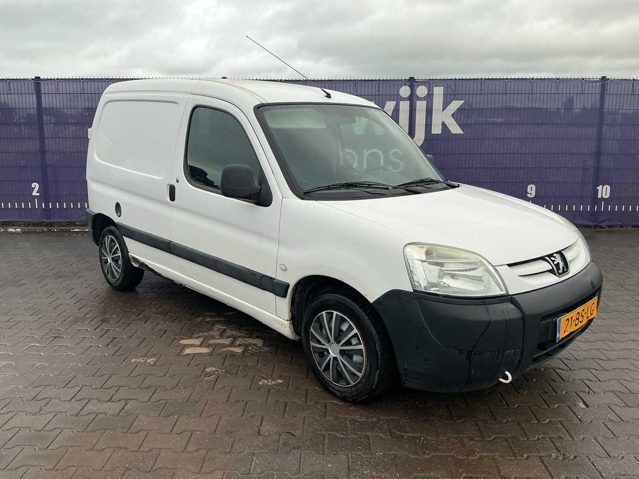 2005 - PEUGEOT - PARTNER - 170C 1.9 D AVANTAGE - COMMERCIAL VEHICLE - الشاحنات الصغيرة: صور 2 2005 - PEUGEOT - PARTNER - 170C 1.9 D AVANTAGE - COMMERCIAL VEHICLE - الشاحنات الصغيرة: صور 2