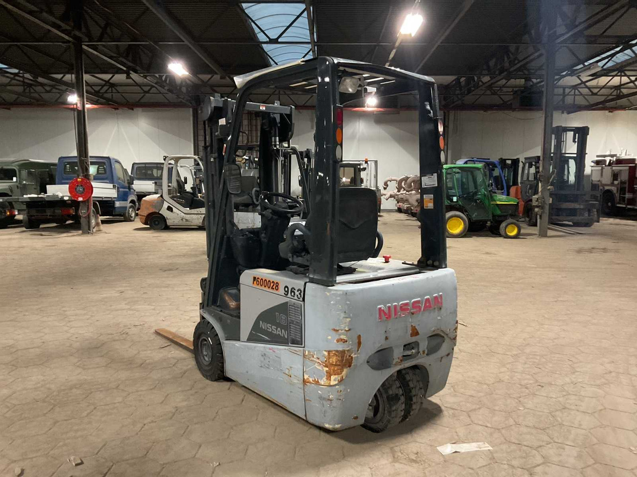 2006 NISSAN 1N1L18Q FORKLIFT - رافعة شوكية: صور 4 2006 NISSAN 1N1L18Q FORKLIFT - رافعة شوكية: صور 4