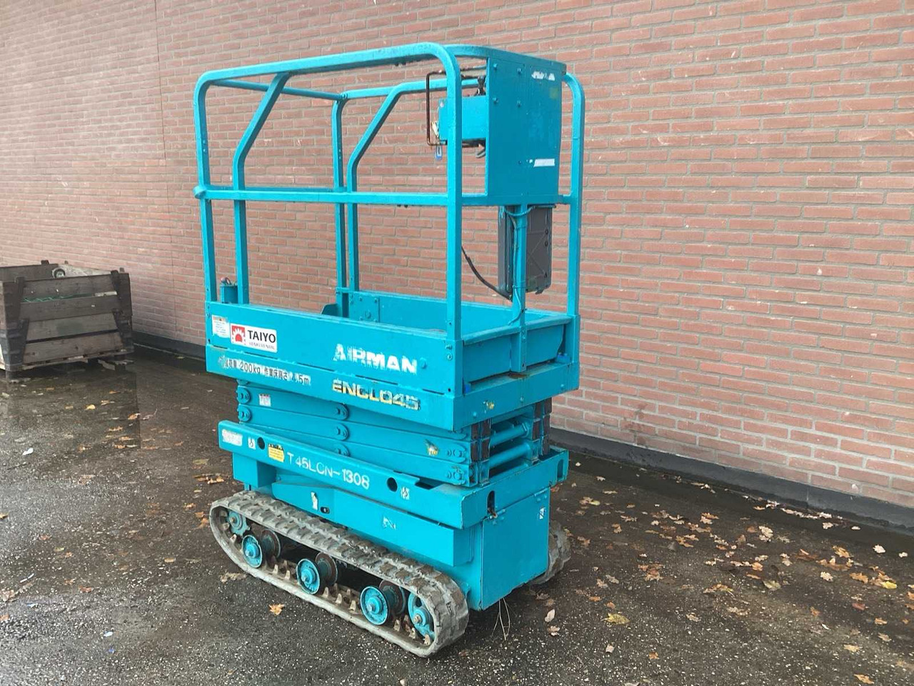 2009 AIRMAN ENCL 045 CRAWLER BOOM LIFT - منصات هيدروليكية متنقلة: صور 4 2009 AIRMAN ENCL 045 CRAWLER BOOM LIFT - منصات هيدروليكية متنقلة: صور 4