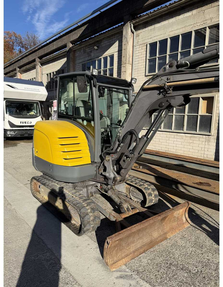 2009 VOLVO EC 35C-LLL MIDI EXCAVATOR - حفارة: صور 4 2009 VOLVO EC 35C-LLL MIDI EXCAVATOR - حفارة: صور 4