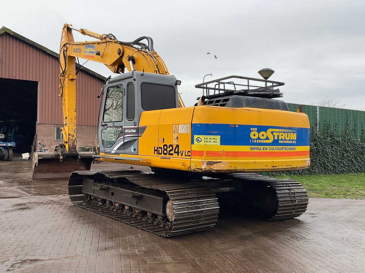 2010 KATO HD820VLC CRAWLER EXCAVATOR - حفارة: صور 3 2010 KATO HD820VLC CRAWLER EXCAVATOR - حفارة: صور 3