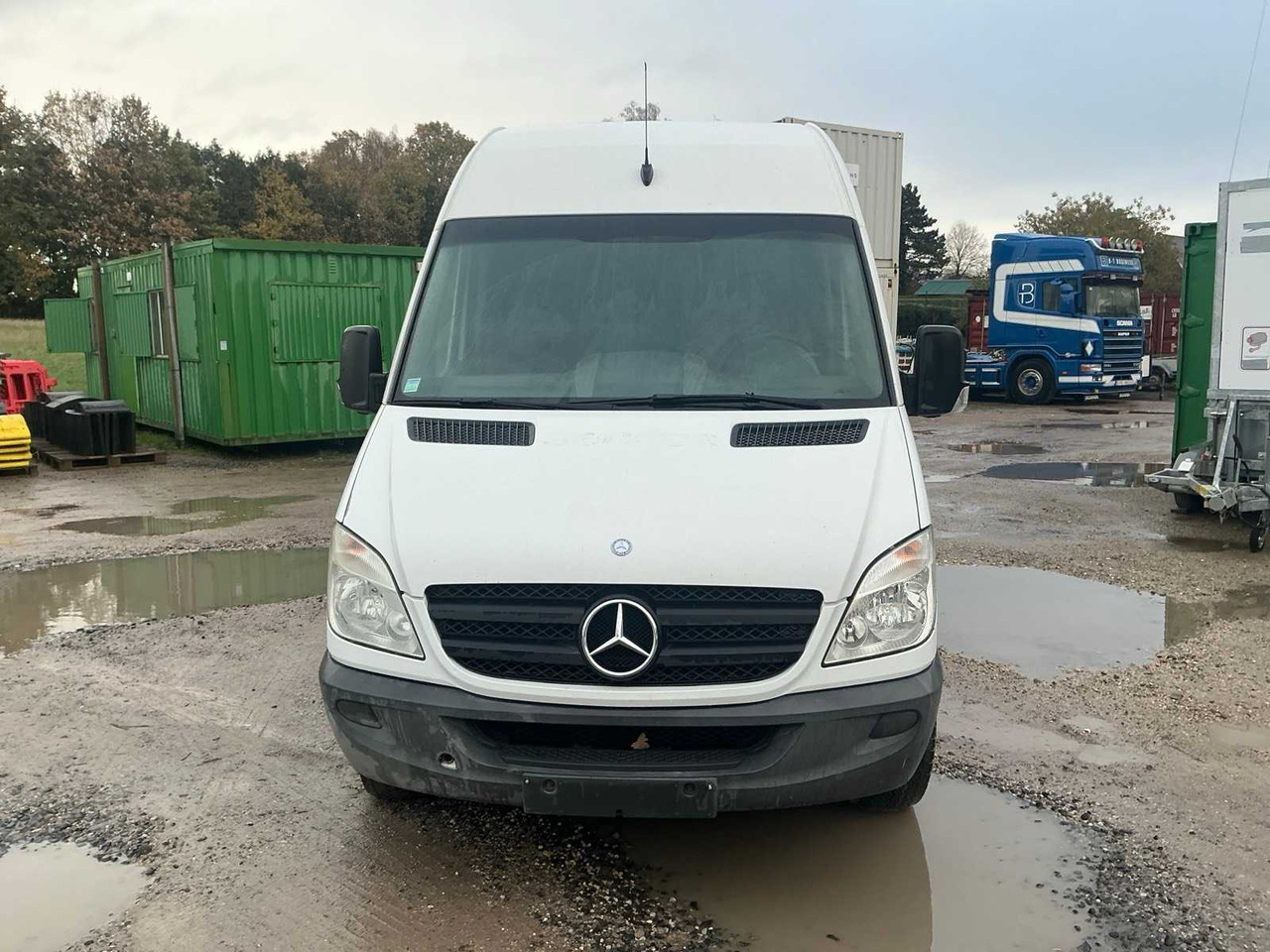 2010 MERCEDES-BENZ 316 CDI SPRINTER COMMERCIAL VEHICLE - الشاحنات الصغيرة: صور 2 2010 MERCEDES-BENZ 316 CDI SPRINTER COMMERCIAL VEHICLE - الشاحنات الصغيرة: صور 2