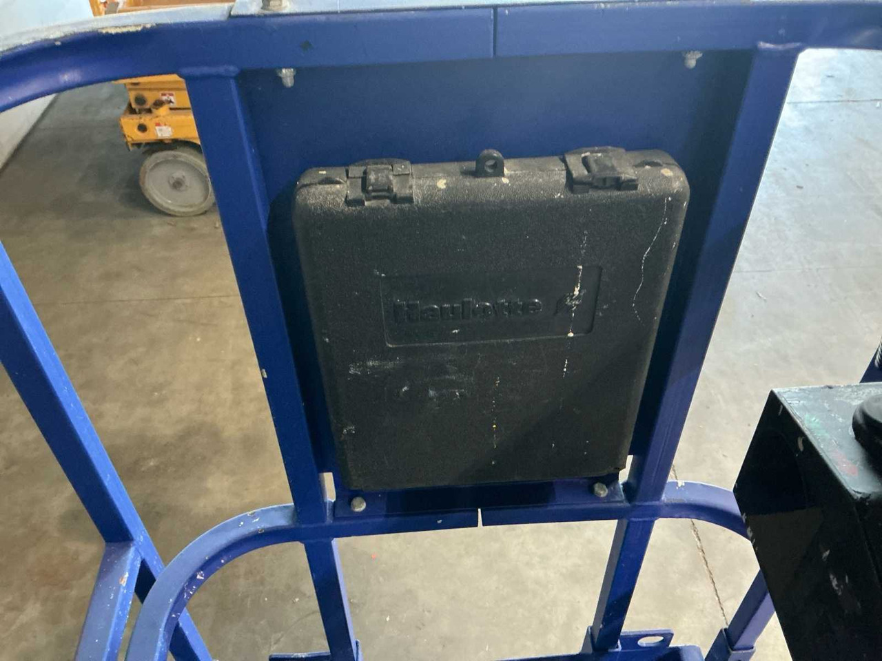 منصات هيدروليكية متنقلة 2011 HAULOTTE COMPACT 8 AERIAL PLATFORM: صور 16