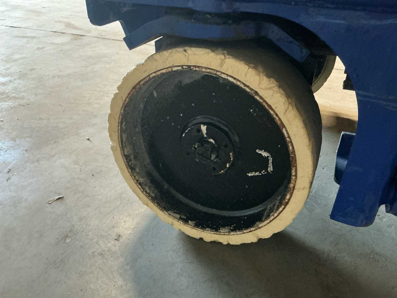 منصات هيدروليكية متنقلة 2011 HAULOTTE COMPACT 8 AERIAL PLATFORM: صور 10