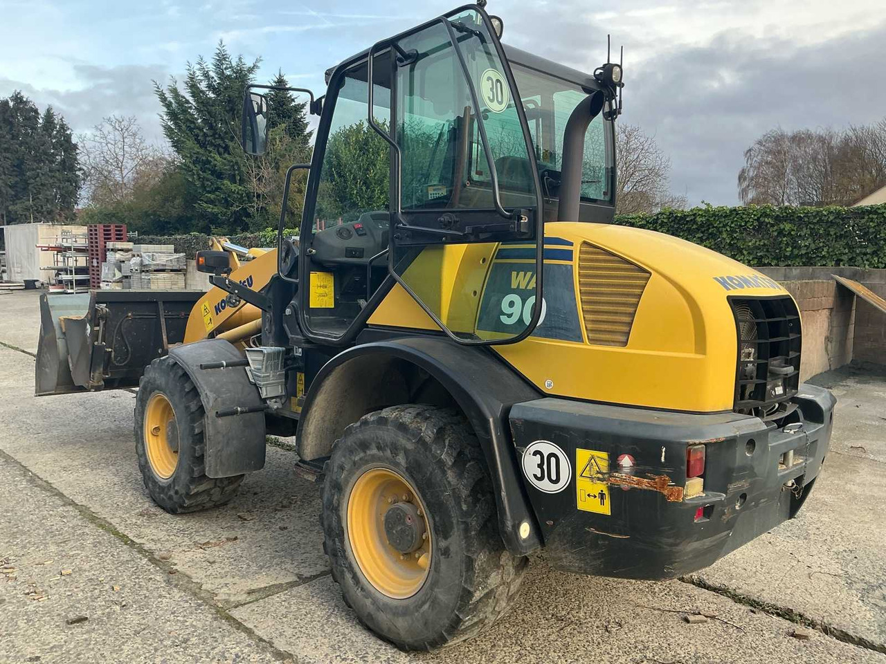 2011 KOMATSU FASTRAC WA90 SHOVEL - اللودر بعجل: صور 2 2011 KOMATSU FASTRAC WA90 SHOVEL - اللودر بعجل: صور 2