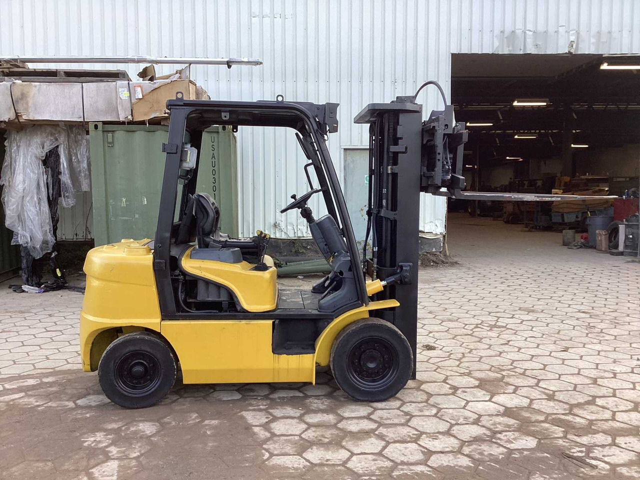 2012 HYUNDAI 25D FORKLIFT - رافعة شوكية: صور 5 2012 HYUNDAI 25D FORKLIFT - رافعة شوكية: صور 5