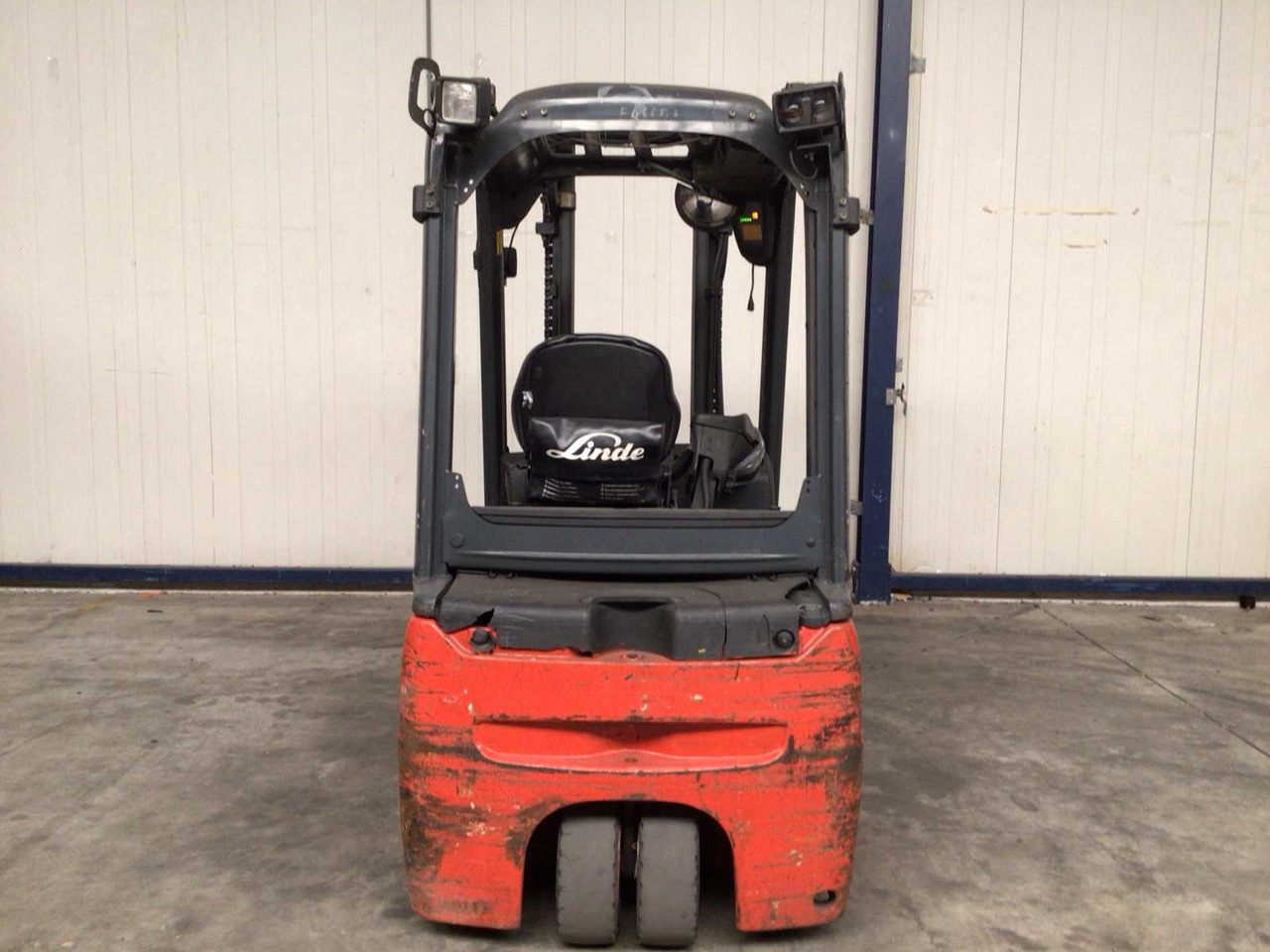 2014 LINDE E18 FORKLIFT - رافعة شوكية: صور 5 2014 LINDE E18 FORKLIFT - رافعة شوكية: صور 5