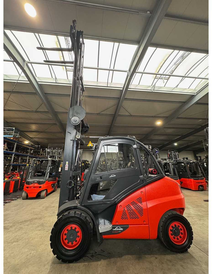 2015 SERVICE + UVV 10/2026 LINDE H50D TRIPLEX 666CM 3RD+4TH+5TH VALVE CAB DIESEL FORKLIFT - رافعة شوكية: صور 3 2015 SERVICE + UVV 10/2026 LINDE H50D TRIPLEX 666CM 3RD+4TH+5TH VALVE CAB DIESEL FORKLIFT - رافعة شوكية: صور 3