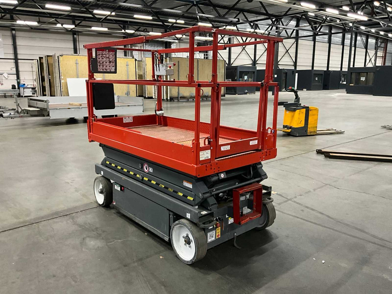 2015 SKYJACK SJ 4620 AERIAL PLATFORM - منصات هيدروليكية متنقلة: صور 4 2015 SKYJACK SJ 4620 AERIAL PLATFORM - منصات هيدروليكية متنقلة: صور 4