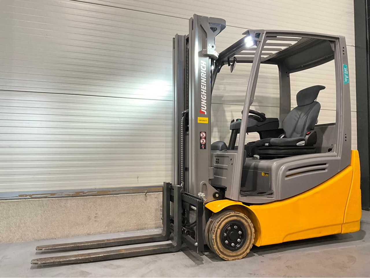 2017 JUNGHEINRICH EFG 216K FORKLIFT - رافعة شوكية: صور 1 2017 JUNGHEINRICH EFG 216K FORKLIFT - رافعة شوكية: صور 1