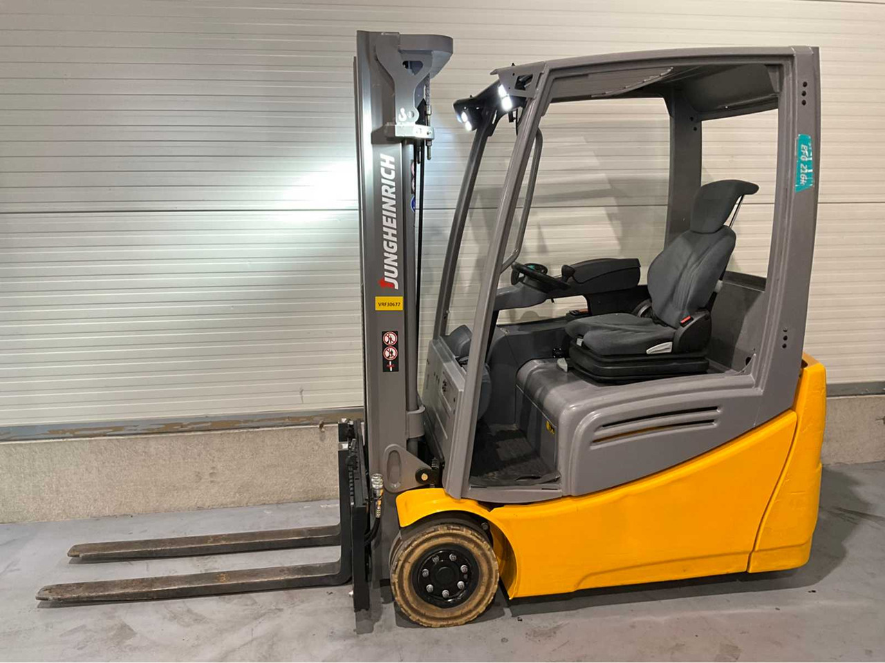 2017 JUNGHEINRICH EFG 216K FORKLIFT - رافعة شوكية: صور 2 2017 JUNGHEINRICH EFG 216K FORKLIFT - رافعة شوكية: صور 2