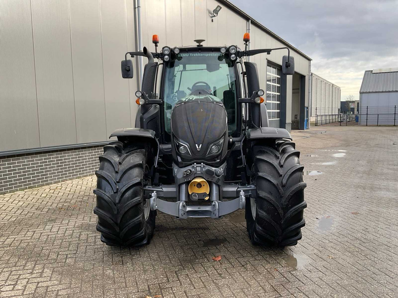 2017 VALTRA N174 DIRECT ALL-WHEEL DRIVE FARM TRACTOR - جرار: صور 3 2017 VALTRA N174 DIRECT ALL-WHEEL DRIVE FARM TRACTOR - جرار: صور 3