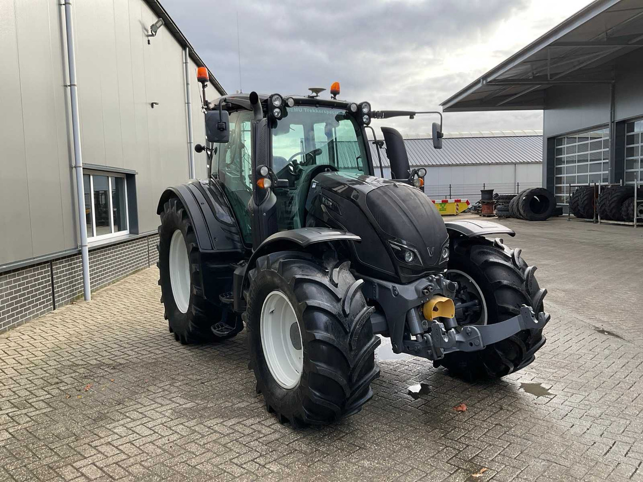 2017 VALTRA N174 DIRECT ALL-WHEEL DRIVE FARM TRACTOR - جرار: صور 4 2017 VALTRA N174 DIRECT ALL-WHEEL DRIVE FARM TRACTOR - جرار: صور 4