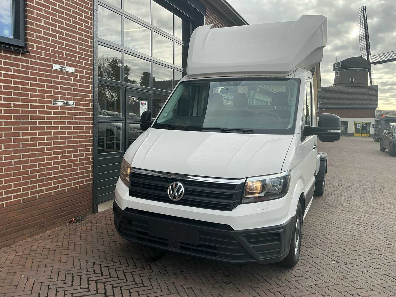 2018 VOLKSWAGEN CRAFTER SZN1E BE TRACTOR - الشاحنات الصغيرة: صور 3 2018 VOLKSWAGEN CRAFTER SZN1E BE TRACTOR - الشاحنات الصغيرة: صور 3