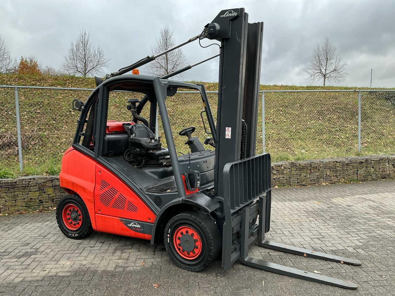 2019 LINDE H40T-02 FORKLIFT - رافعة شوكية: صور 4 2019 LINDE H40T-02 FORKLIFT - رافعة شوكية: صور 4