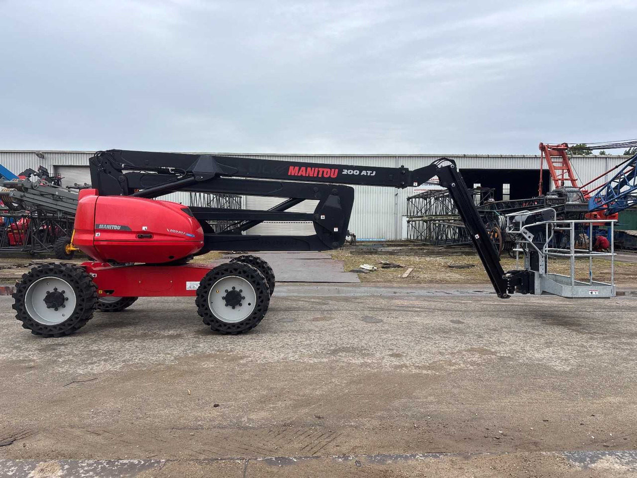 2021 MANITOU 200 ATJ AERIAL PLATFORM - منصات هيدروليكية متنقلة: صور 3 2021 MANITOU 200 ATJ AERIAL PLATFORM - منصات هيدروليكية متنقلة: صور 3