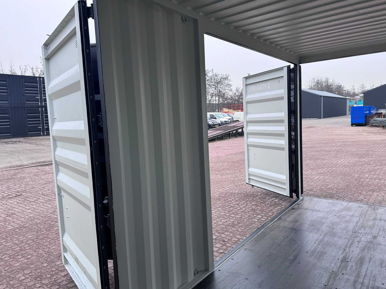 حاوية شحن 40ft High Cube shipping container with 3 side doors: صور 17