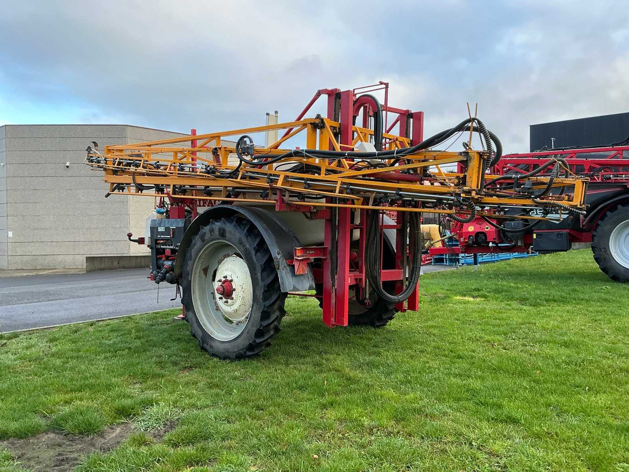 Agrifac GE2833 - آلة الرش: صور 3 Agrifac GE2833 - آلة الرش: صور 3