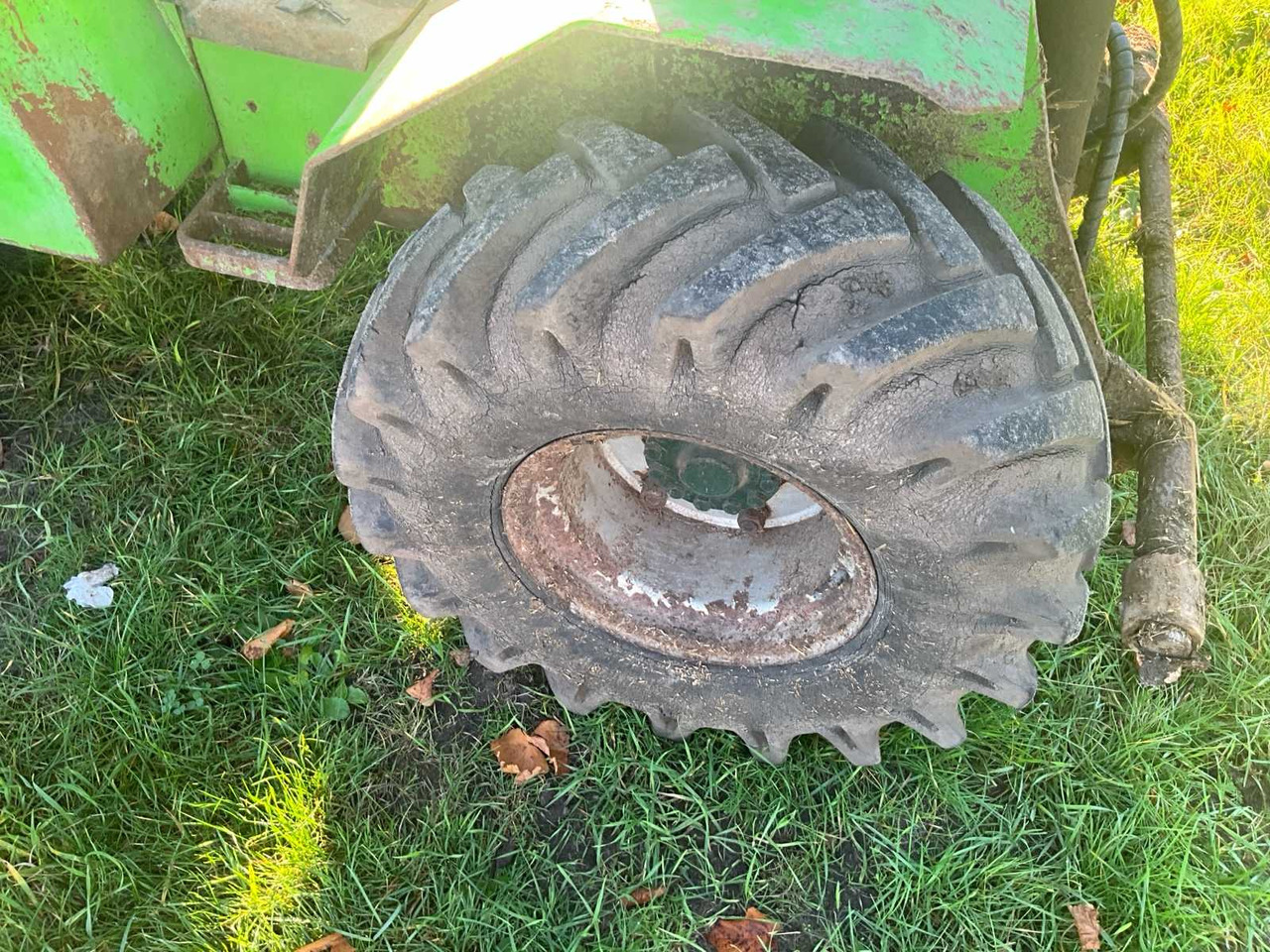 Andi - بلدوزر: صور 3 Andi - بلدوزر: صور 3